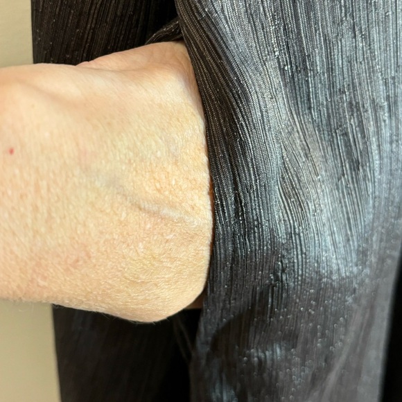 EILEEN FISHER Sz 2X Tunic Top Buttoned Pockets Silk Wool Blend Metallic Sheen - Picture 7 of 13